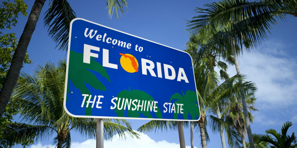 Welcome to Florida sign on highway