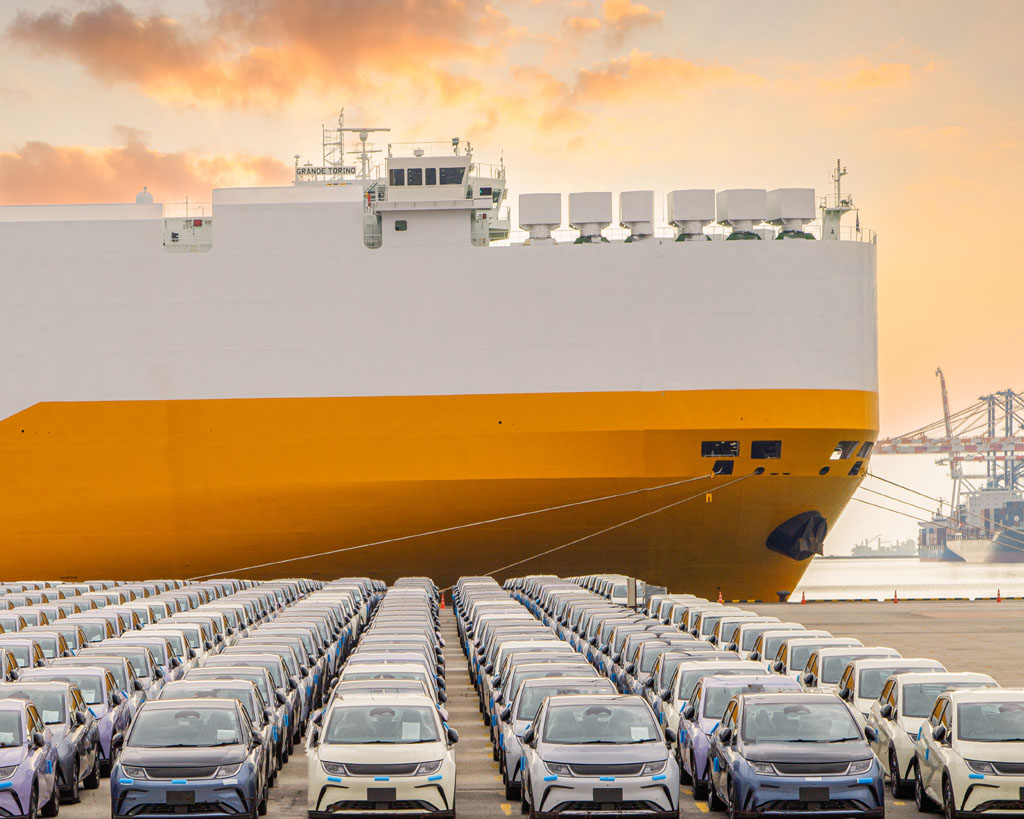 roll on roll off overseas